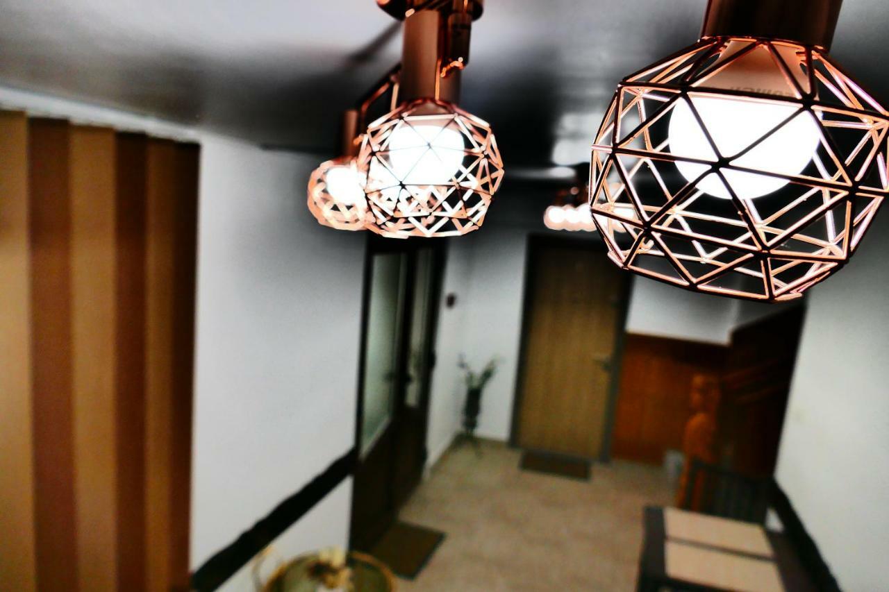 Pensiunea Roua Florilor Hotel Анина Екстериор снимка